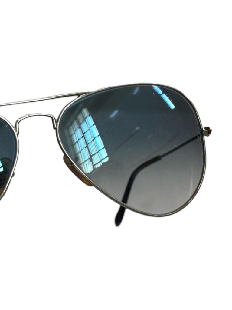 LENTES DE SOL RAY-BAN AVIATOR CON CRISTALES AZUL DEGRADE - Imagen 4