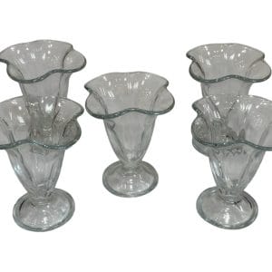 Set de 5 copas de vidrio con borde ondulado