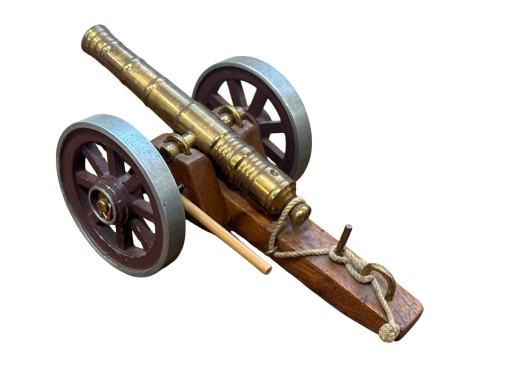 ANTIGUO CAÑÓN DE BRONCE DE COLECCIÓN – HUNTER COLECCIONES - Imagen 7