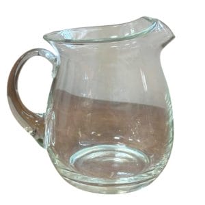 Jarra de vidrio transparente vintage de mesa