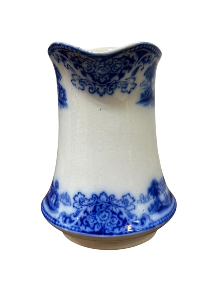 Jarra de porcelana / loza con estilizado diseño britanico - Imagen 2