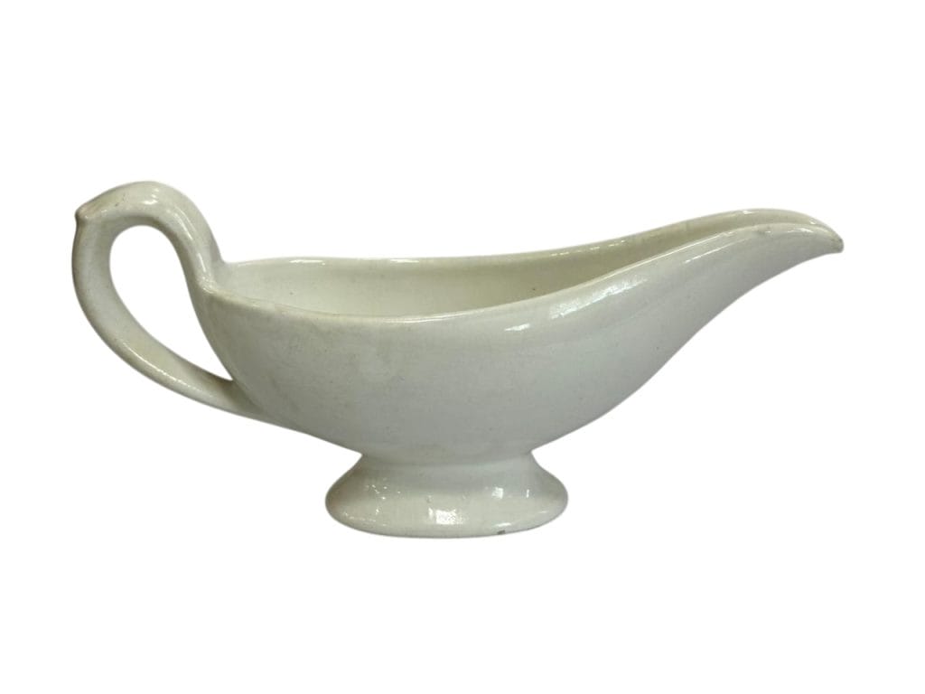 Salsera de loza blanca vintage