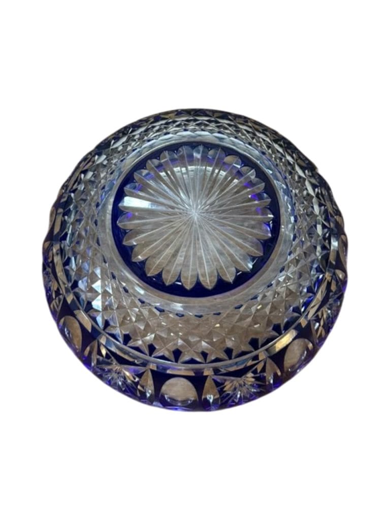 FUENTE DE CRISTAL CHECOSLOVACO AZUL TALLADO - Imagen 4