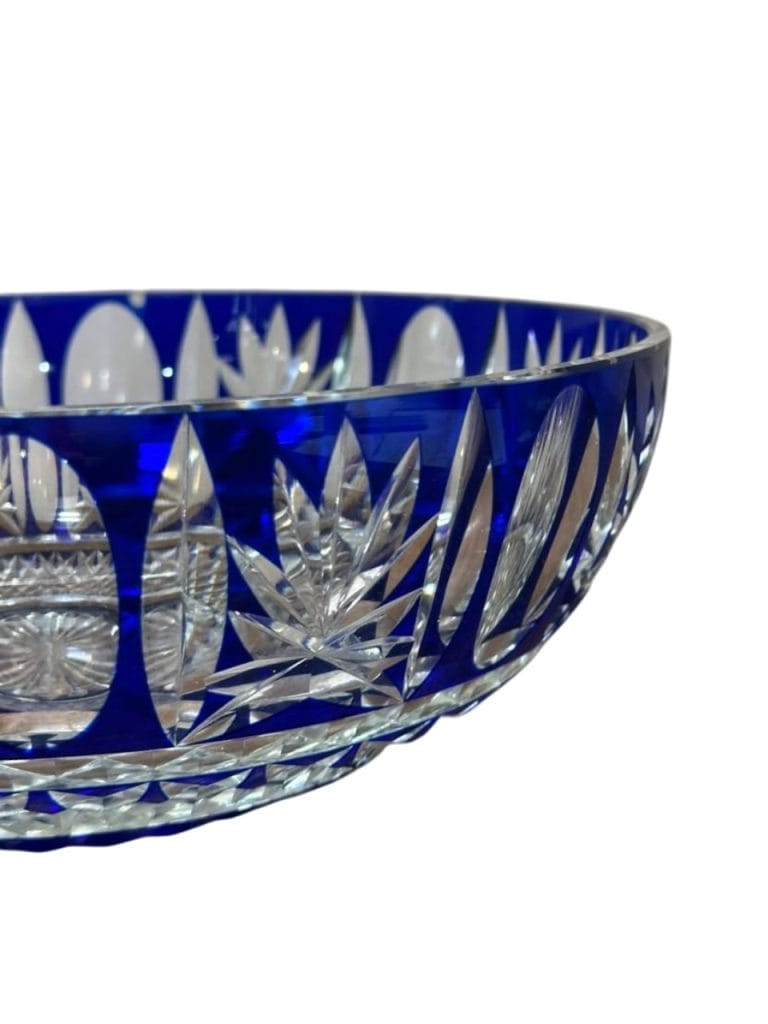 FUENTE DE CRISTAL CHECOSLOVACO AZUL TALLADO - Imagen 5