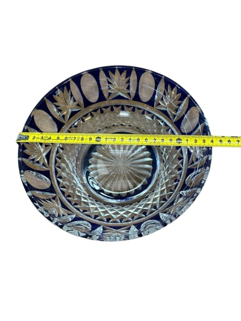 FUENTE DE CRISTAL CHECOSLOVACO AZUL TALLADO - Imagen 9