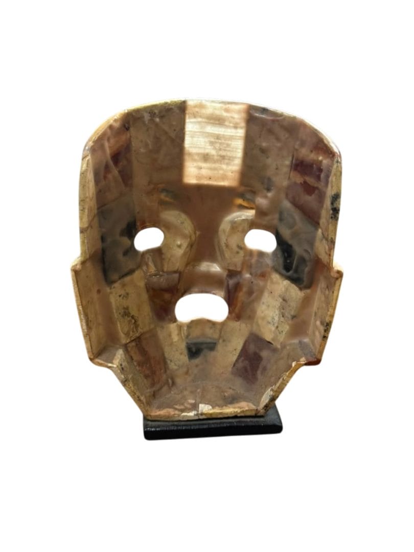 MÁSCARA / ESCULTURA DE ROSTRO EN PIEDRA TIPO MOSAICO PRECOLOMBINO CON BASE - Imagen 2