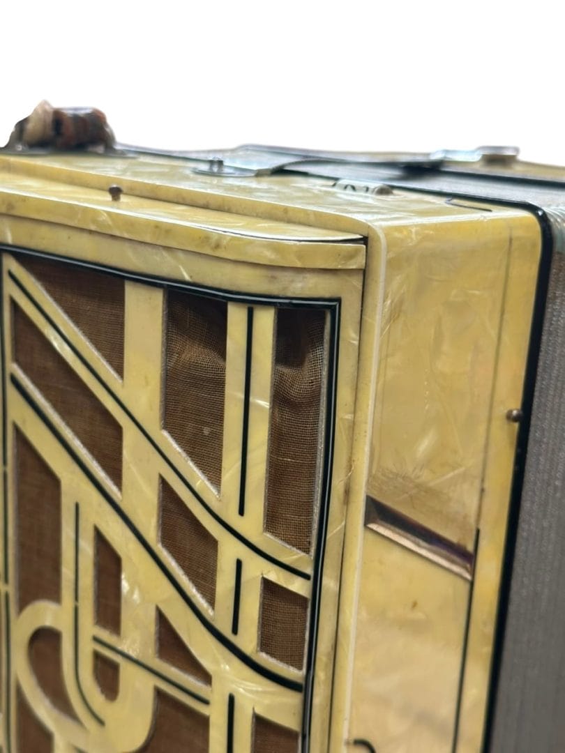 ACORDEÓN A PIANO HOHNER TANGO II (80 BAJOS) – FABRICACIÓN ALEMANA - Imagen 8