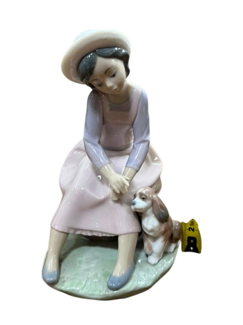 FIGURA DE PORCELANA “JOVEN CON PERRITO” – LLADRÓ (ESPAÑA) - Imagen 11