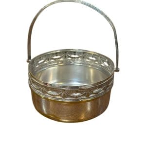 Canasta metálica vintage / centro de mesa con asa