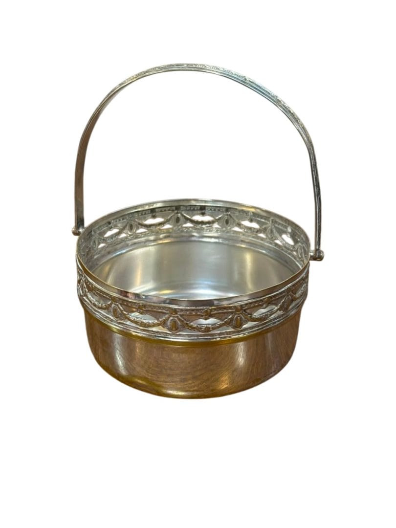 Canasta metálica vintage / centro de mesa con asa