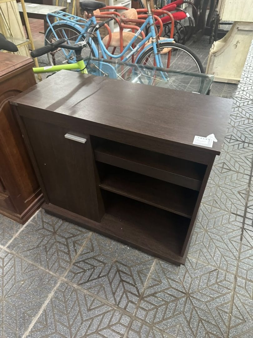Mueble de tv moderno con ruedas en tono oscuro - Imagen 6