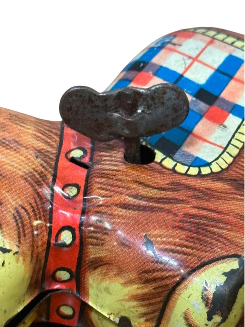 JUGUETE VINTAGE PERRITO DE HOJALATA A CUERDA - Imagen 7