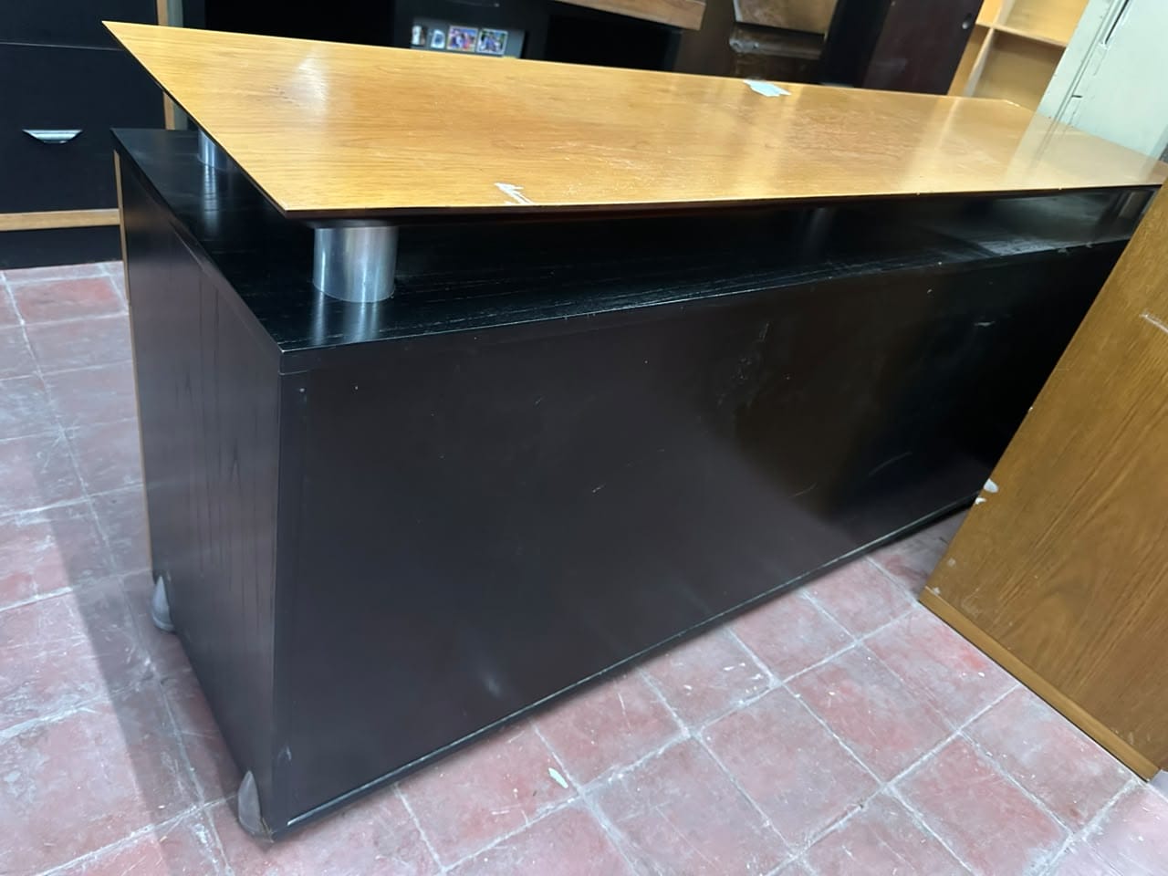 Mueble de oficina / rack ejecutivo de madera sólida bifacial - Imagen 6