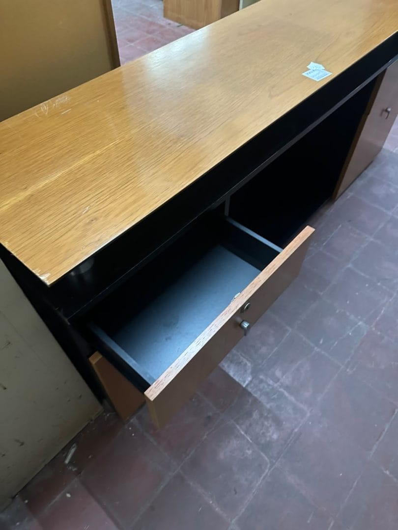 Mueble de oficina / rack ejecutivo de madera sólida bifacial - Imagen 10