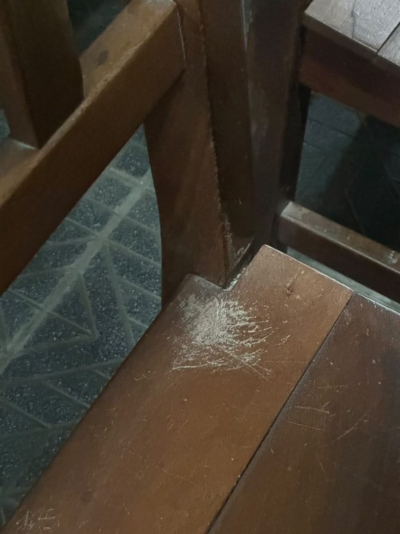 Juego de comedor en madera de algarrobo - Imagen 11