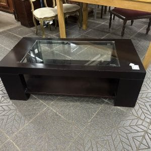 Mesa ratona de madera maciza con tapa de vidrio estante inferior