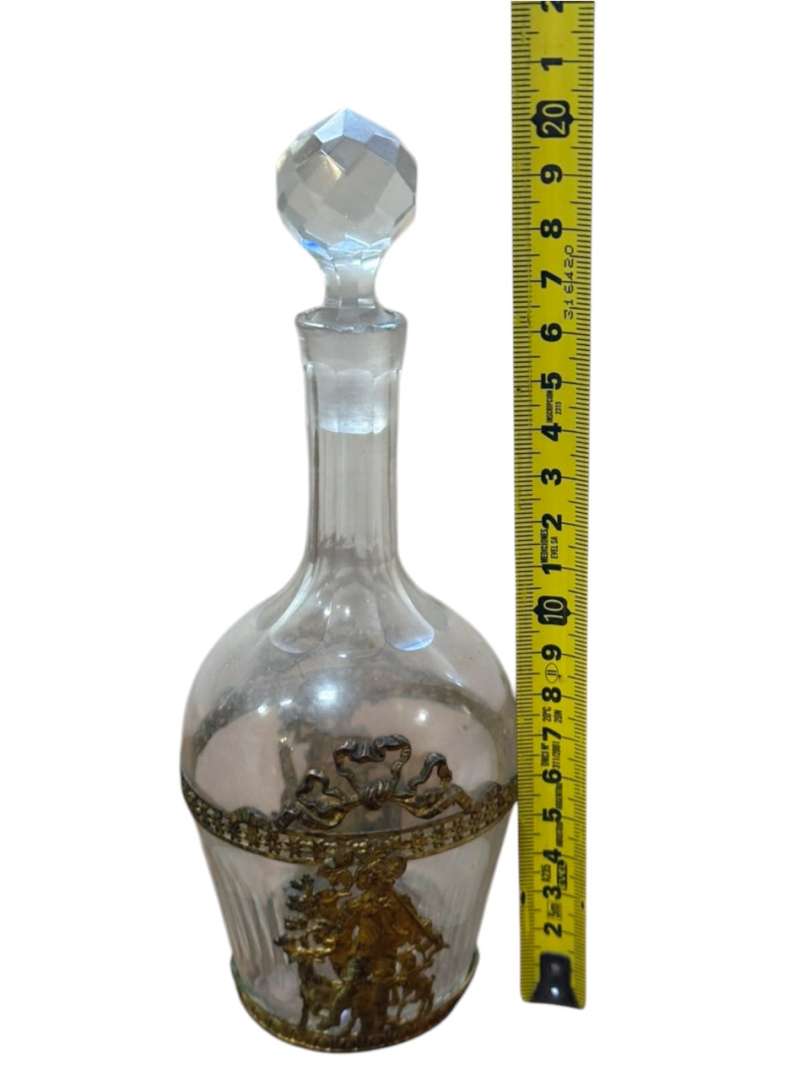 BOTELLA / LICORERA DE CRISTAL TALLADO CON MONTURA DE BRONCE Y TAPÓN FACETADO VINTAGE - Imagen 9