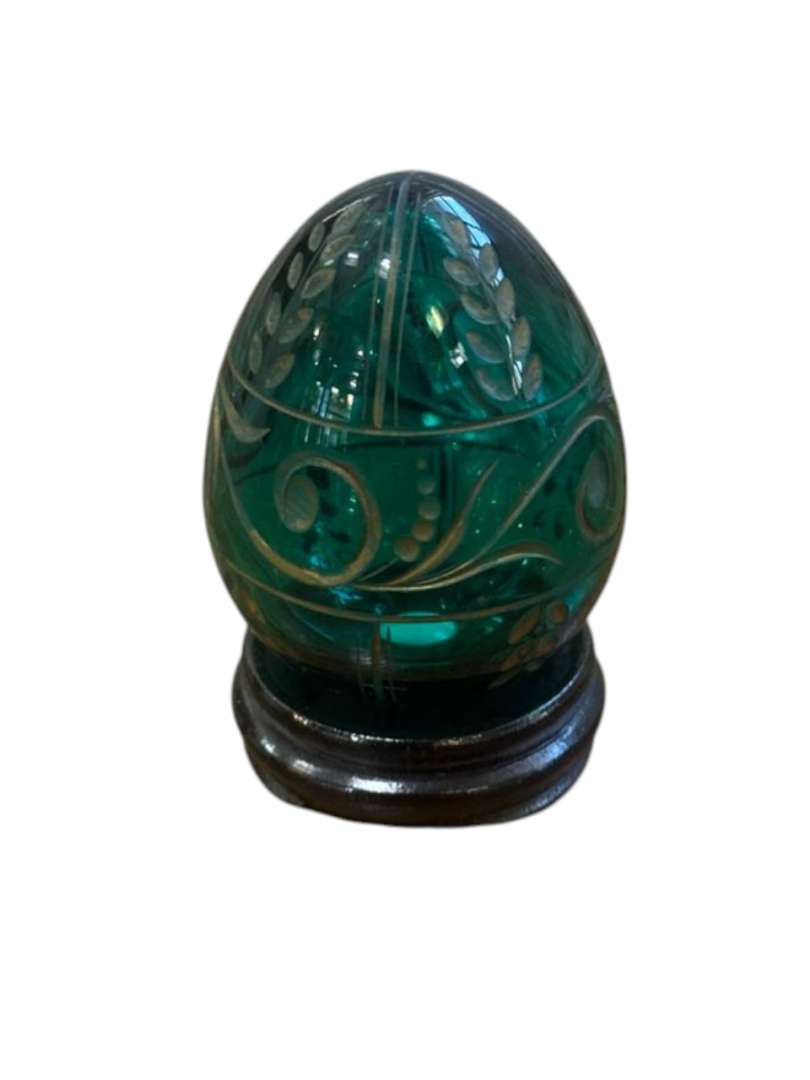 HUEVO DE CRISTAL TALLADO – ST. PETERSBURG CRYSTAL ART (ARTESANAL)