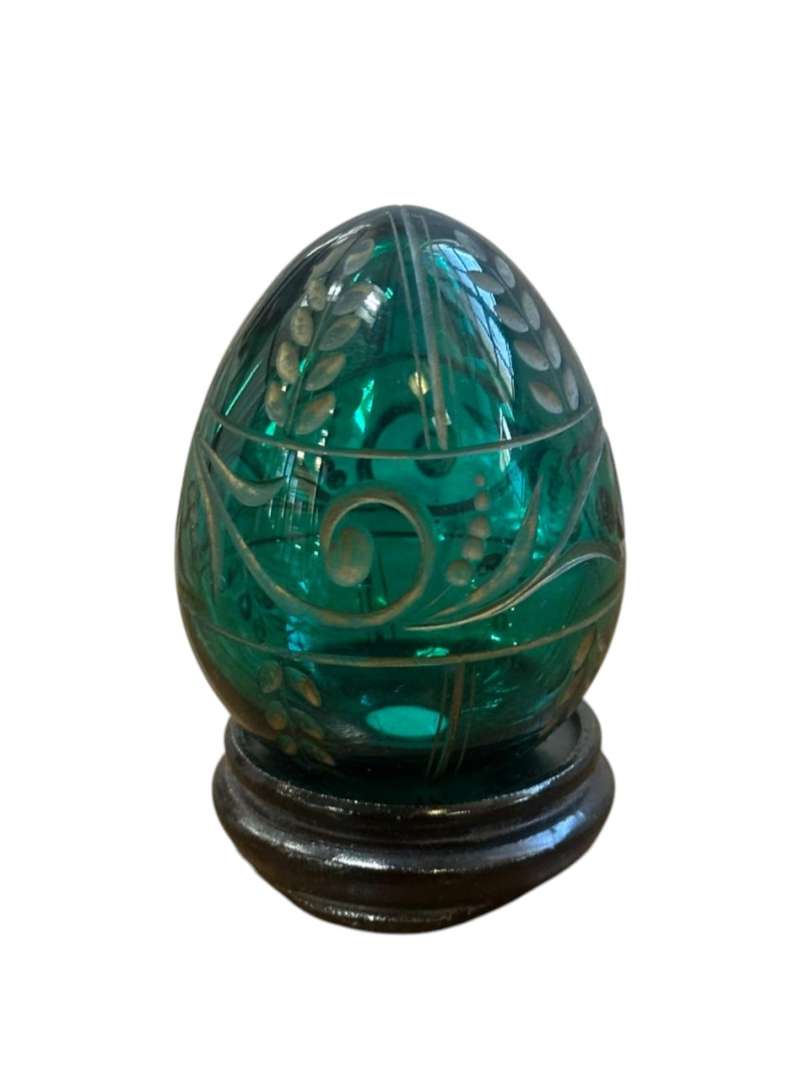 HUEVO DE CRISTAL TALLADO – ST. PETERSBURG CRYSTAL ART (ARTESANAL) - Imagen 5