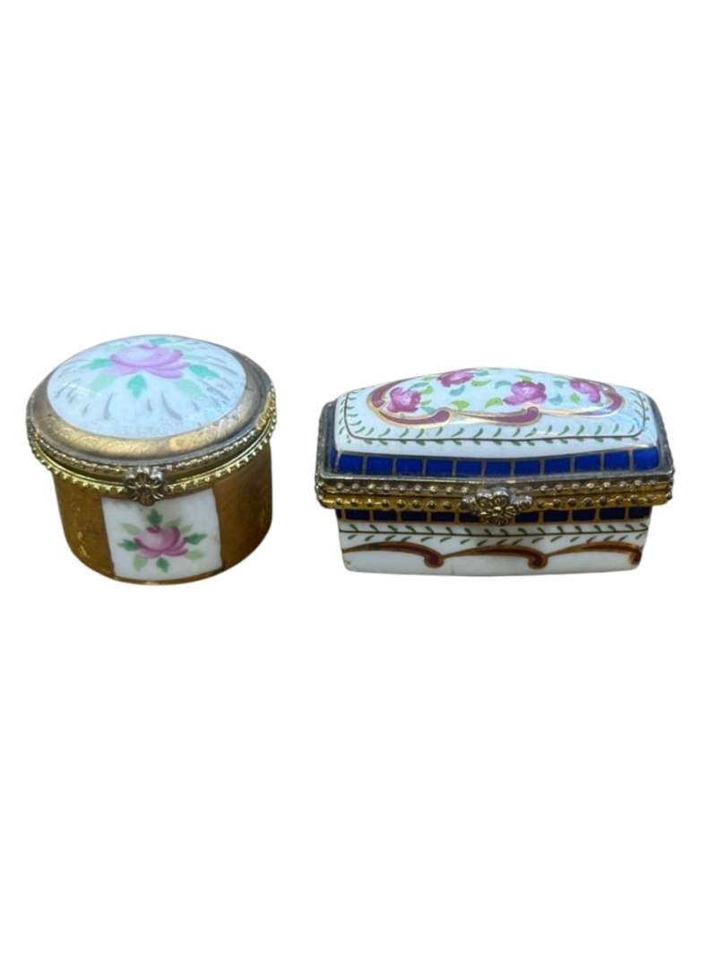 SET DE FIGURAS Y COFRECITOS DE PORCELANA DE COLECCIÓN – MONTI FIERO Y OTROS (4 PIEZAS) - Imagen 5