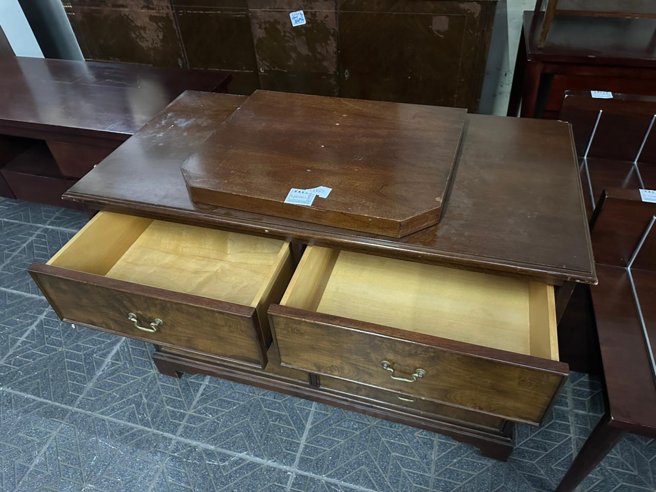 Mueble cajonera con base giratoria para tv - Imagen 7