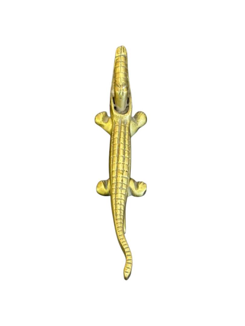 Rompe nueces y avellanas de bronce con forma de cocodrilo - Imagen 4