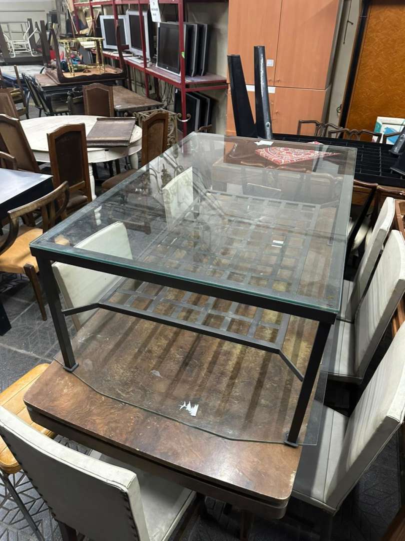 Mesa ratona metálica de hierro gris con tapa de vidrio y estante mallado - Imagen 4