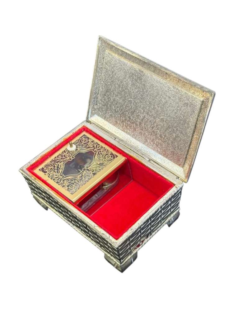Caja musical y porta joyero vintage - Imagen 7