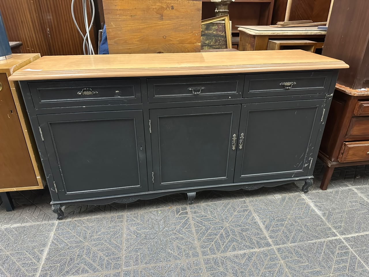Mueble bahiut de madera maciza estilo provenzal