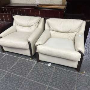 Par de sillones individuales ecocuero blanco - crema