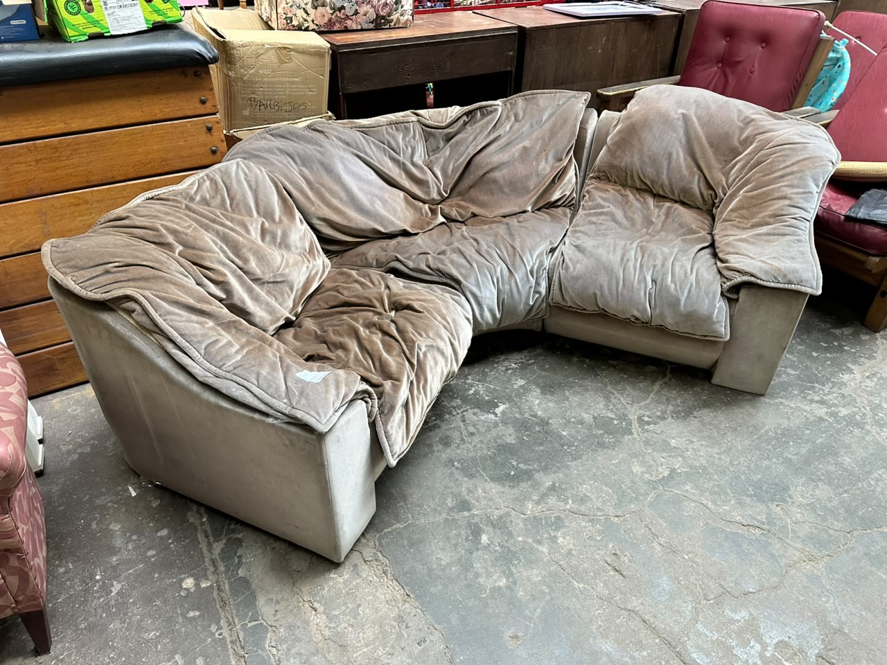 Sillón modular curvo de 3 cuerpos - Imagen 4