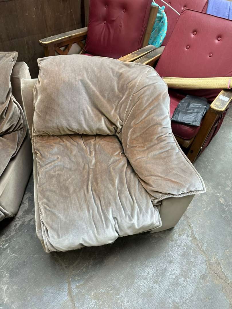 Sillón modular curvo de 3 cuerpos - Imagen 7