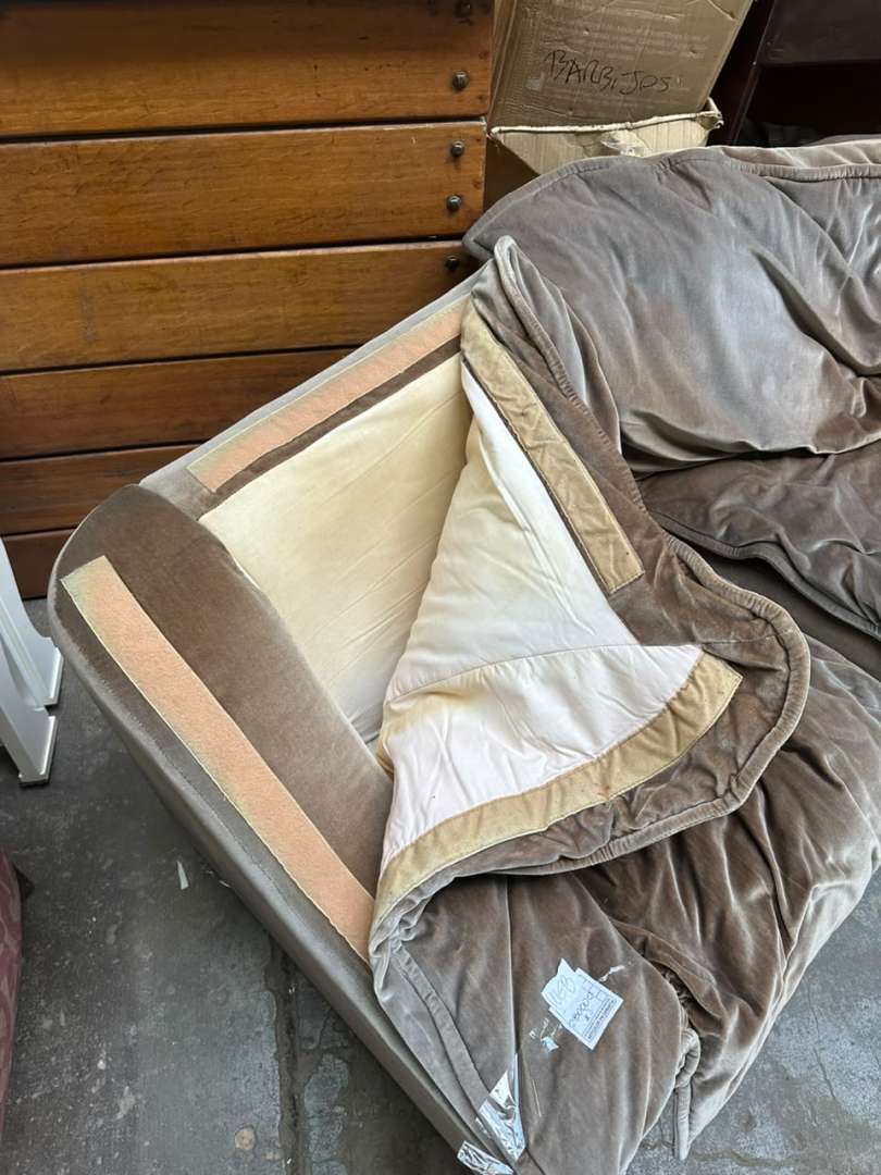 Sillón modular curvo de 3 cuerpos - Imagen 8
