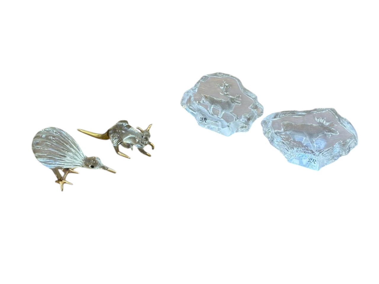 SET DE FIGURAS Y ESCULTURAS DE CRISTAL – MATS JONASSON / CRISTAL CON DETALLES DORADOS