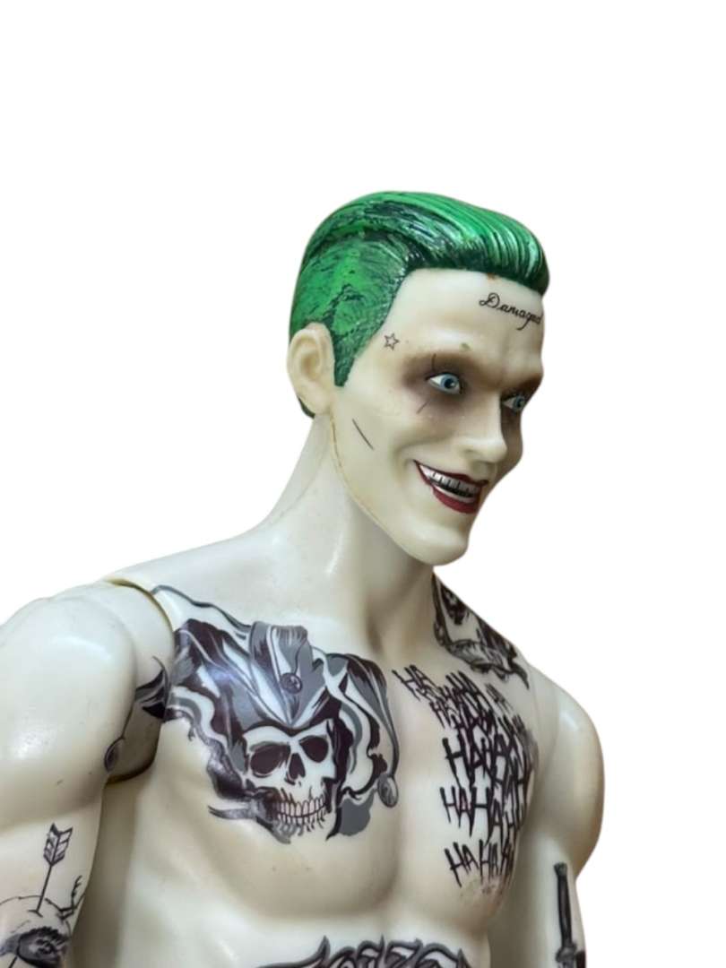 FIGURA DE ACCIÓN JOKER (JARED LETO) – MATTEL / DC COMICS (SUICIDE SQUAD) - Imagen 15