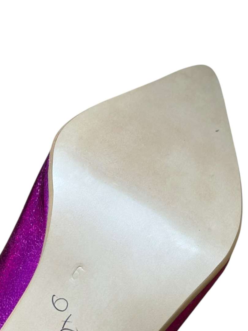 Zapatos stiletto metalizados “Verena Senn” en tono fucsia - Imagen 10